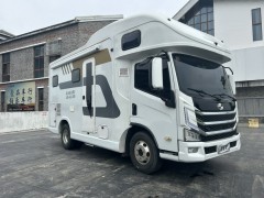 侣友房车 跃进H500
