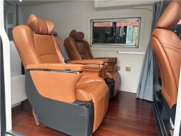 上汽大通MAXUS房车 2021款旅行家V90 豪华版