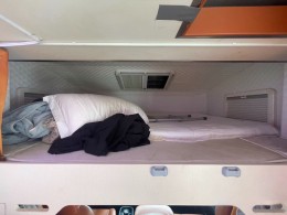 轻卡H 500 轻卡升顶C型房车