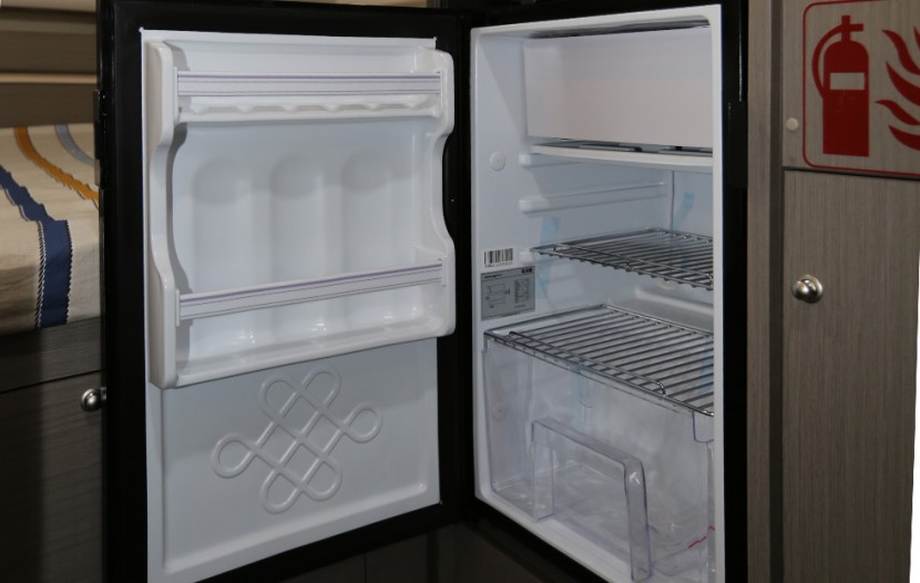 宇通房车T511H拖挂，多衣柜布局，享受灵活空间！get?code=M2Y2ZWQwZmNlNDhmZjlmNWRkMjljM2M1NzJmYTc2NzksMTY2MjcxMzY1OTExMw==