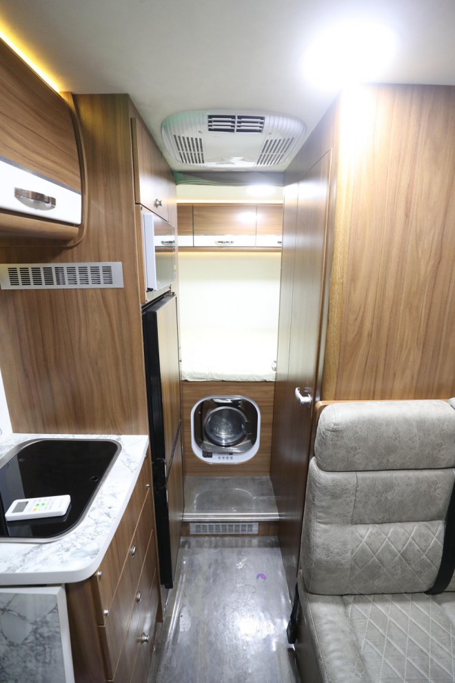 北京车友福利，赛德依维柯欧胜C型房车在北京顺利上牌6d64f16079b04dba98a1eadfc047baa5