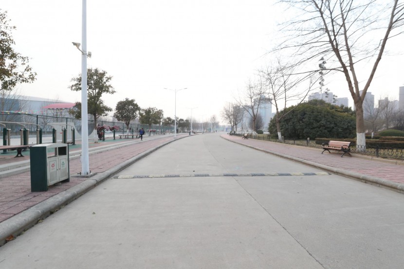 3.31郑州房车展场地河南省体育中心 WLH_2941