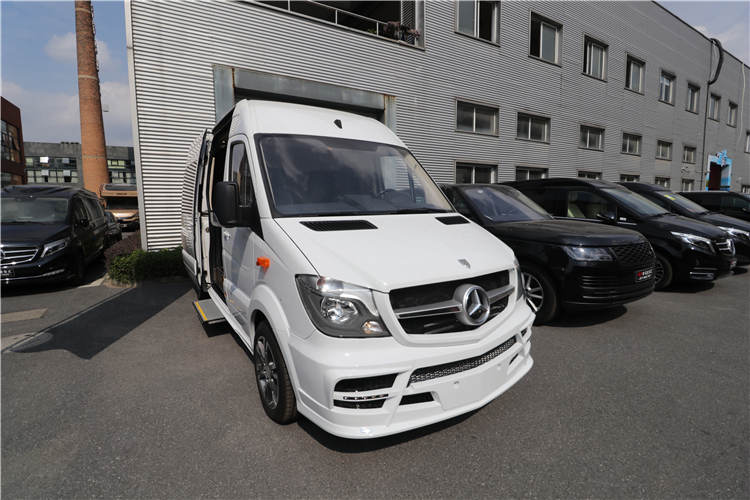 【罗伦士行政版】奔驰房车斯宾特高顶无隔7座白色现车201910251519316183