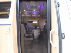 WLH_2584