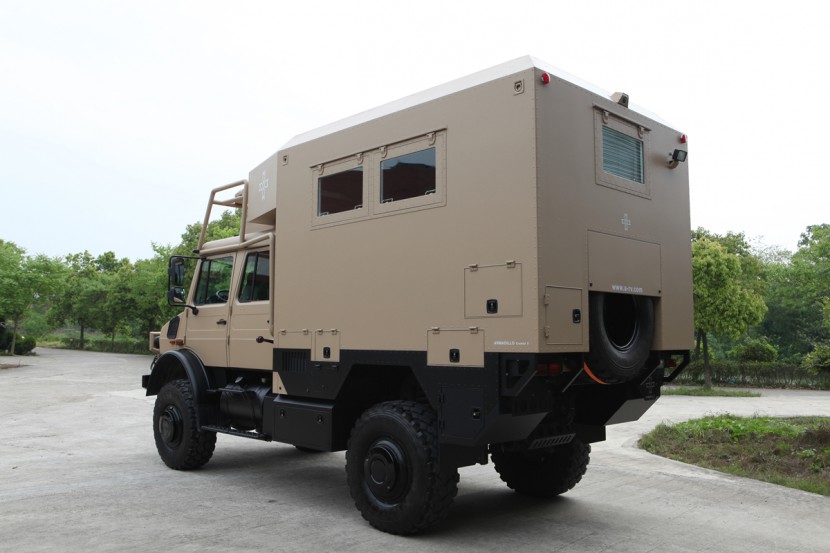 阿莫迪罗攀爬者cd2型越野房车奔驰乌尼莫克u5000armadillocrawlerdoka