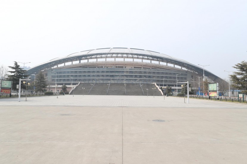 3.31郑州房车展场地河南省体育中心 WLH_2753