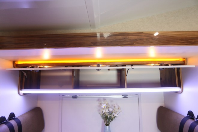 拓锐斯特依维柯C型欧霸版TIC-621  59.8万起 00001577