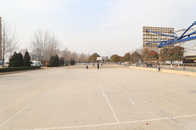 3.31郑州房车展场地河南省体育中心 WLH_3532