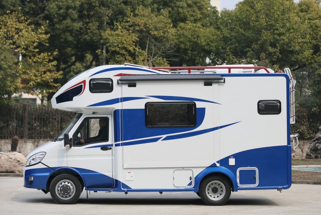 拓锐斯特依维柯C型舒适版TIC-610 52.8万起 00001333