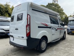 江铃福特 19 款B型房车