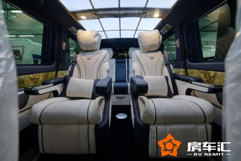 圣母峰商务车定制之旅，付灵感于现实、施巧手造珍物！7.jpg