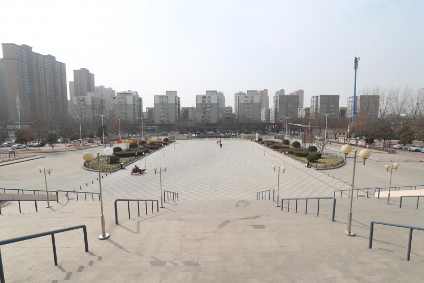 3.31郑州房车展场地河南省体育中心 WLH_3426