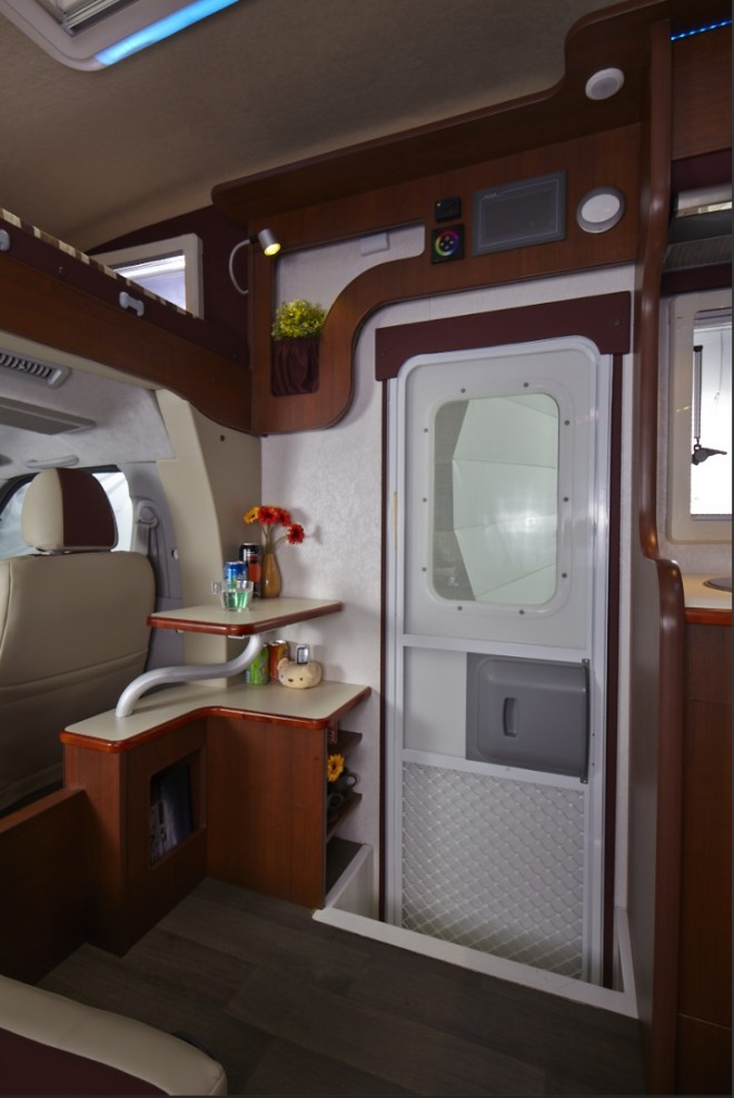 直降5万！华晨金杯大海狮C级Ⅱ型自动挡房车 现车团购价42.28万 前10名赠送超级大礼包 ]0W8][)$3F1XI931Z%$9)_6