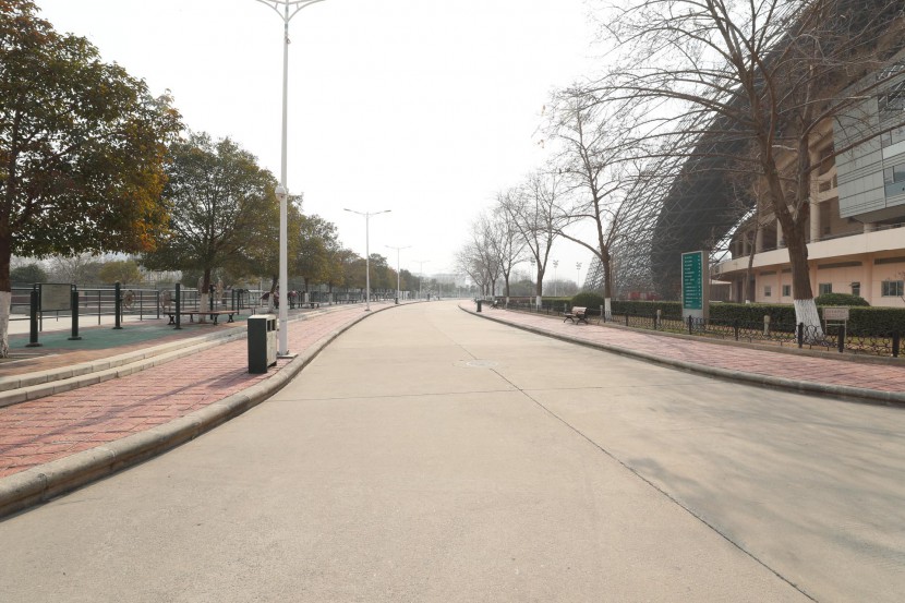 3.31郑州房车展场地河南省体育中心 WLH_2921