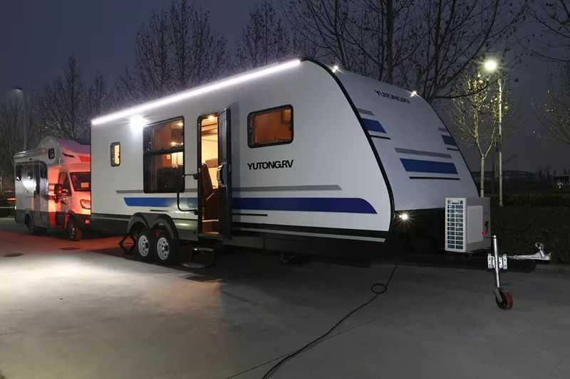 宇通房车：8米美式拖挂来了！你想要的尊贵舒适感，我全都有~