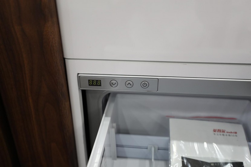 新星罗马假日C600K2双扩展房车 进口依维柯newdaily 6速手自一体房车 团购价71.8万 原价81.80万 WLH_4326