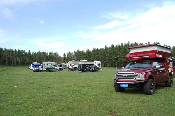 拥有一台福特F150LTD自由者越野房车是怎样的体验？图片