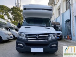 亚星 2019款亚星C多床板旅居房车