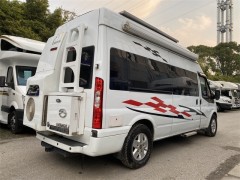 福特 19 款福特趣蜂B型房车