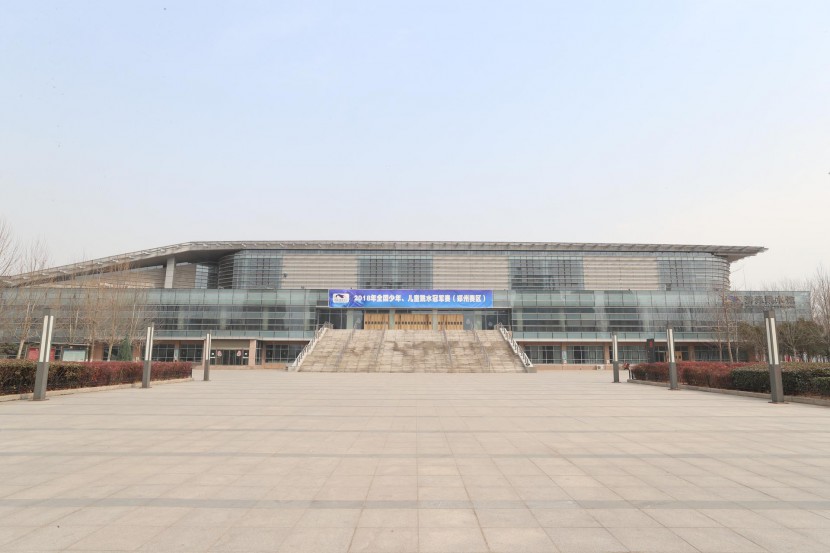 3.31郑州房车展场地河南省体育中心 WLH_3224