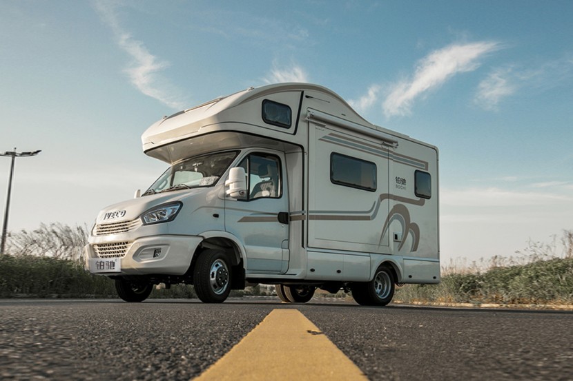 9月2日郑州房车展：铂驰房车旅行家单拓版，宽敞的空间，完美的格局！bcfba50c0bf88a67da82b6fe84ebceb7