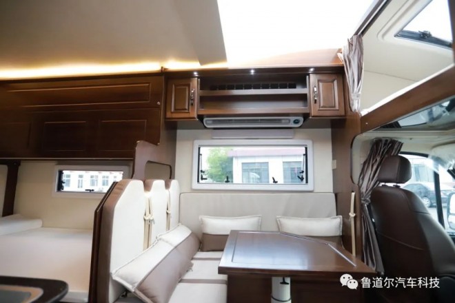 9月2日郑州房车展：鲁道尔房车依诺巴赫，在旅途中重拾青葱岁月！9aebaf3c77acc3159aaecf05bbe46e79