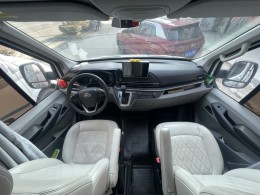舜宇房车 2022款高顶对卡座