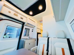 瑞弗房车 2021款R600