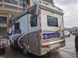 宇通 2020款C535旗舰版双拓展