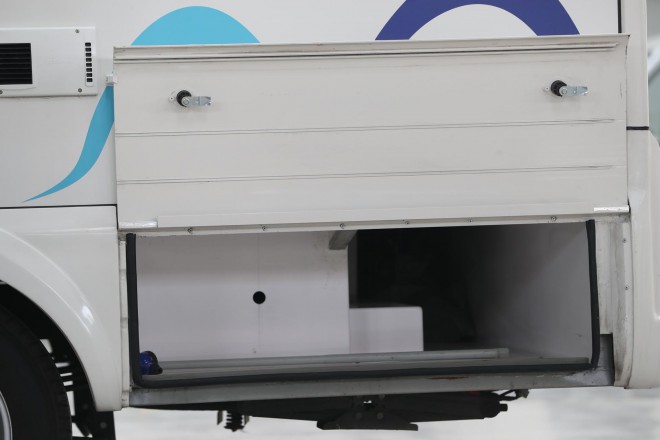 精致欧式风格、高端商务元素，“铂驰旅行家”单拓展房车 WLH_7268