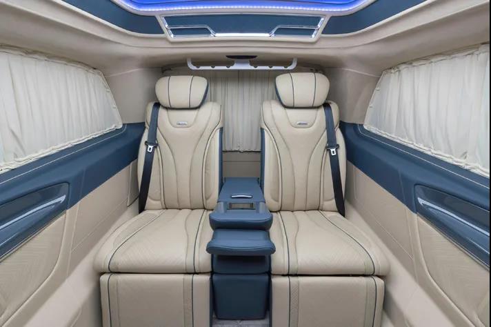 奔驰七座MPV，配行政座舱，龙纹设计，定制！17.jpg