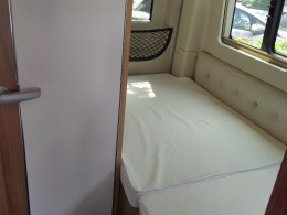 上汽大通MAXUS房车 2022款V100纵床水庐版