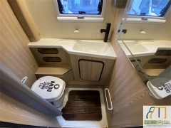 江铃 2020年江铃福特乔翔小额头房车