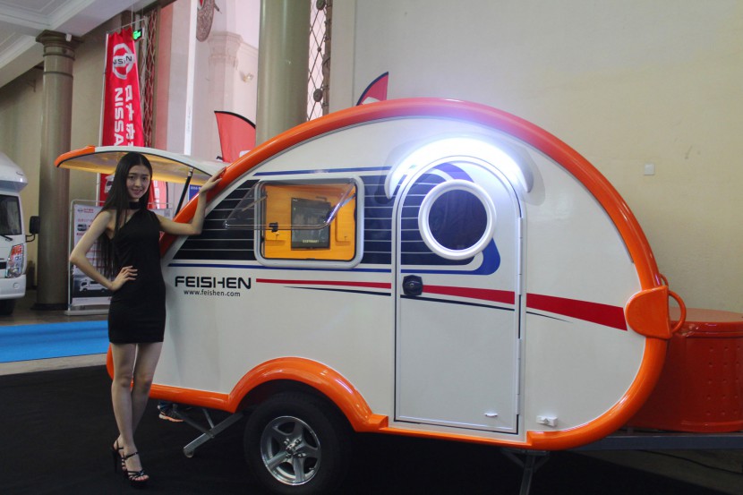 飞神房车爆款推荐：飞神小水滴年销300台，高性价比 4.68万 报名有惊喜 02