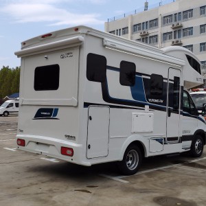 宇通 C533旗舰版双拓展