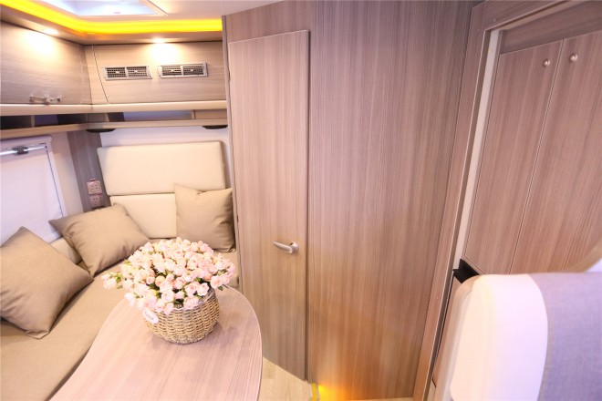 拓锐斯特依维柯C型欧尚II版TIC-611A 56.8万起 2E1A4697