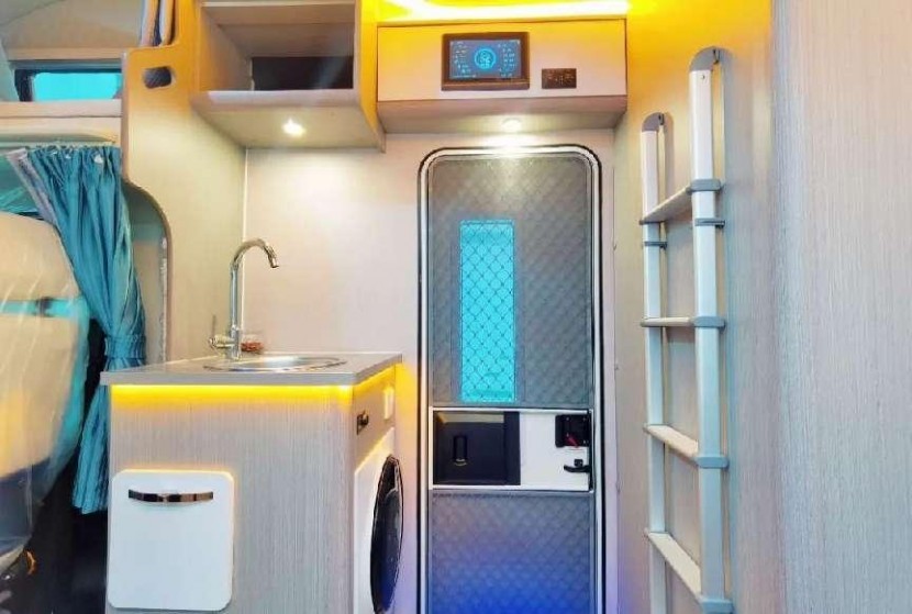 9月2日郑州房车展，都市丛林经典C型后横床房车，宽敞舒适，一车无忧！e41d89e2633fda324f913dd55525d1ab