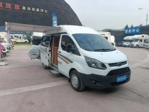 齐星 2021款全顺低顶六座旅居版