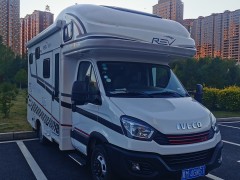 瑞弗 2022款瑞弗V820双扩展房车（巅峰版）