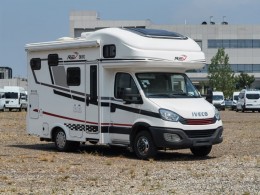 瑞弗 2022款瑞弗V820双扩展房车（巅峰版）