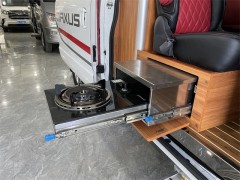 2020款 程力大通V80 2.5T 柴油 长轴 B型房车 程力威牌