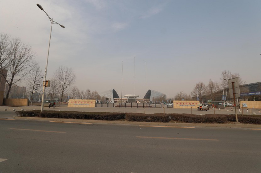 3.31郑州房车展场地河南省体育中心 WLH_3184