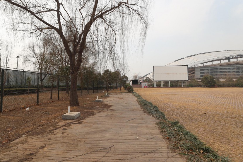 3.31郑州房车展场地河南省体育中心 WLH_2809