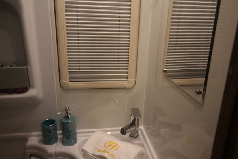 旌航房车巍浩(WH-598-1)auto_3693