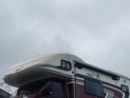瑞弗房车 2023款双拓展巅峰版