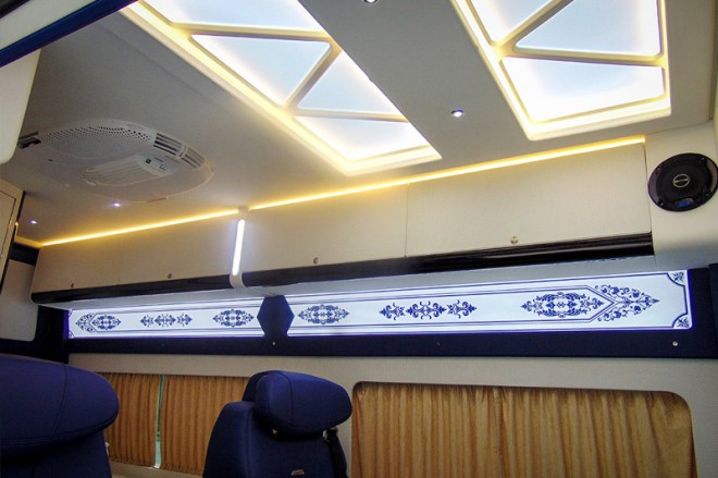 AM晓奥江铃-福特商务车53.80万rBQBHV8P8fmEOCxKAAAAACivjf8321