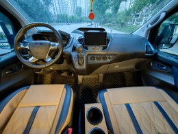 齐星房车 2021款全顺低顶五座商务版后纵床