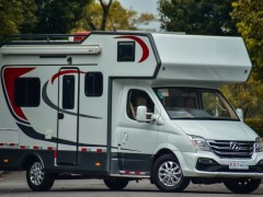 2019款博微全铝板C型房车 全铝板车身U型卡座C型