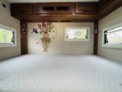 巨威房车 2019款5800