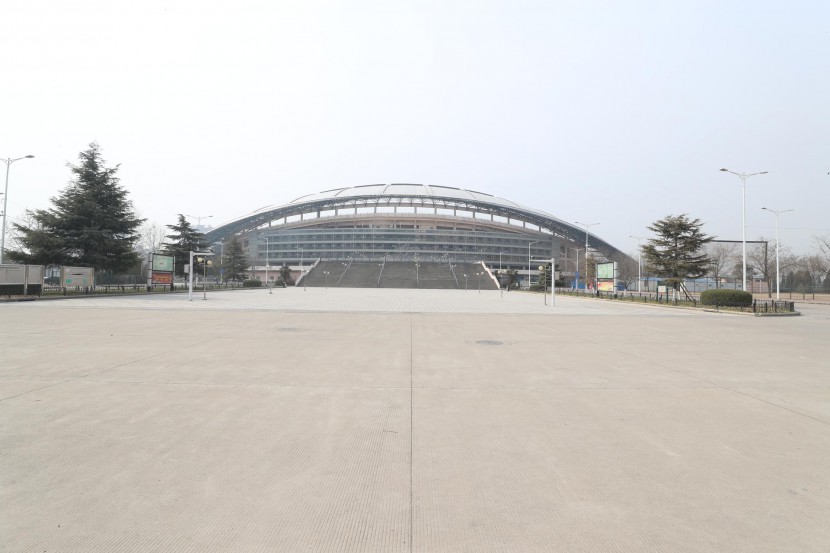 3.31郑州房车展场地河南省体育中心 WLH_2749